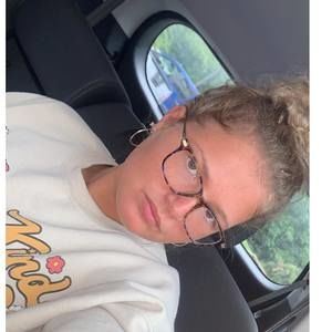 Meet your Posher, Bethany